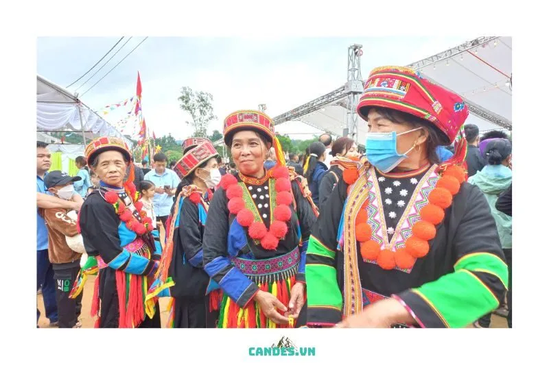 Hoạt động đặc sắc trong lễ hội Chợ tình Xuân Dương